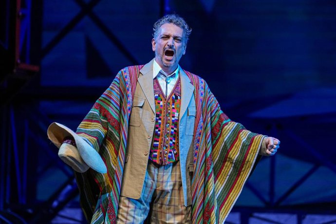 Archivo - Pase gráfico en el ensayo general de la zarzuela 'Los gavilanes', a 7 de mayo de 2024, en Sevilla, Andalucía (España)