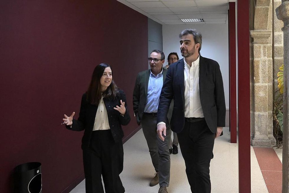 Calvo, durante la visita a los juzgados.