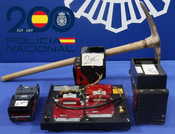 Imagen de las herramientas empleadas para el robo