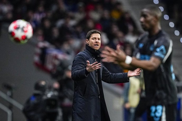 Xabi Alonso, head coach of Bayer Leverkusen, gestures during the UEFA Champions League 2024/25 League Phase MD7 match between Atletico de Madrid and Bayer 04 Leverkusen at Riyadh Air Metropolitano stadium on January 21, 2025, in Madrid, Spain.