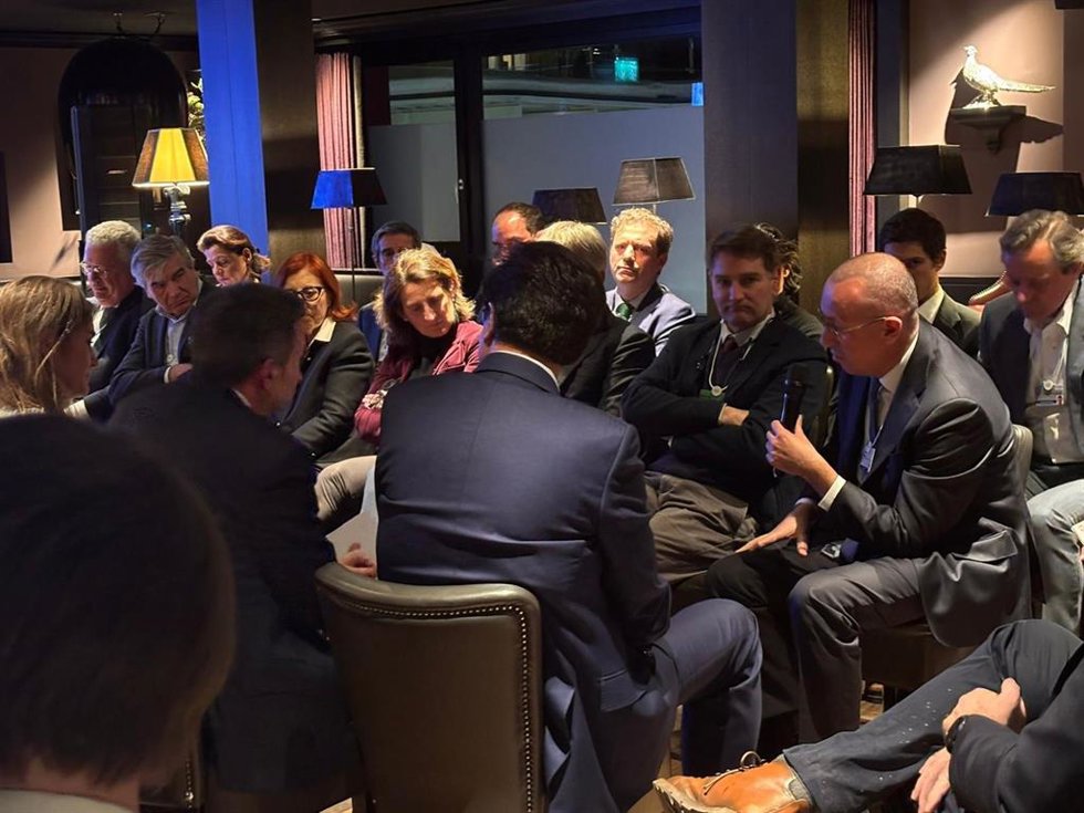 Reunión en Davos de la Iniciativa Ibérica de Industria y Transición Energética, iniciativa intersectorial liderada por McKinsey & Company y diversos líderes industriales