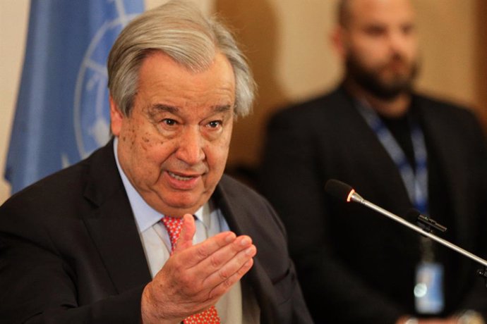 18 January 2025, Lebanon, Beirut: United Nations chief Antonio Guterres gestures as he addresses journalists during a press conference to conclude his two-day visit to Lebanon. Photo: Marwan Naamani/ZUMA Press Wire/dpa