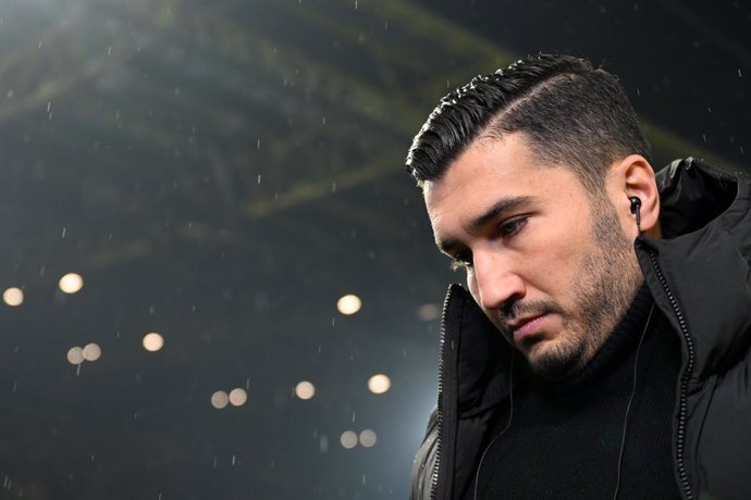 10 January 2025, North Rhine-Westphalia, Dortmund: Dortmund coach Nuri Sahin gives a pre-match interview prior to the start of the German Bundesliga soccer match between Borussia Dortmund and Bayer Leverkusen at Signal Iduna Park. Photo: Bernd Thissen/dpa