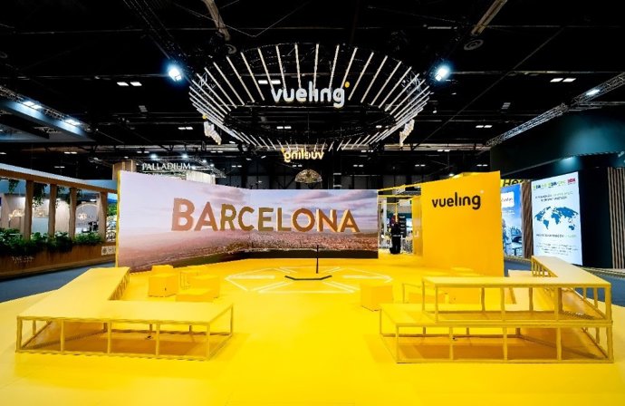 El stand de Vueling en el Fitur 2025