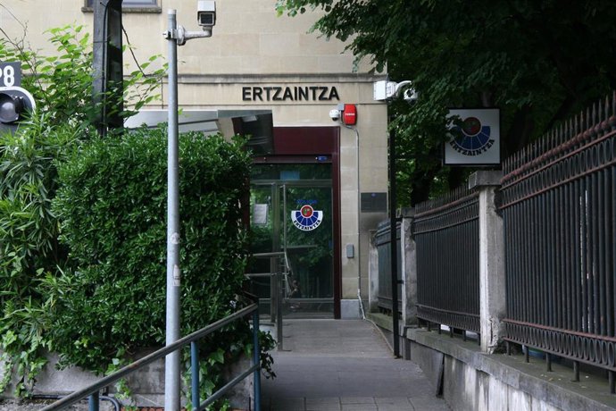 Sede de la Ertzaintza en el barrio donostiara de Amara.