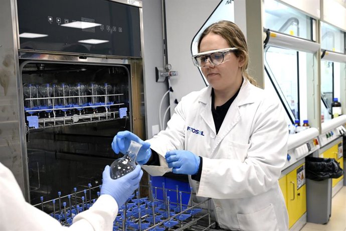 Archivo - Belén, una de las personas en situación de vulnerabilidad que ha encontrado trabajo con Incorpora.