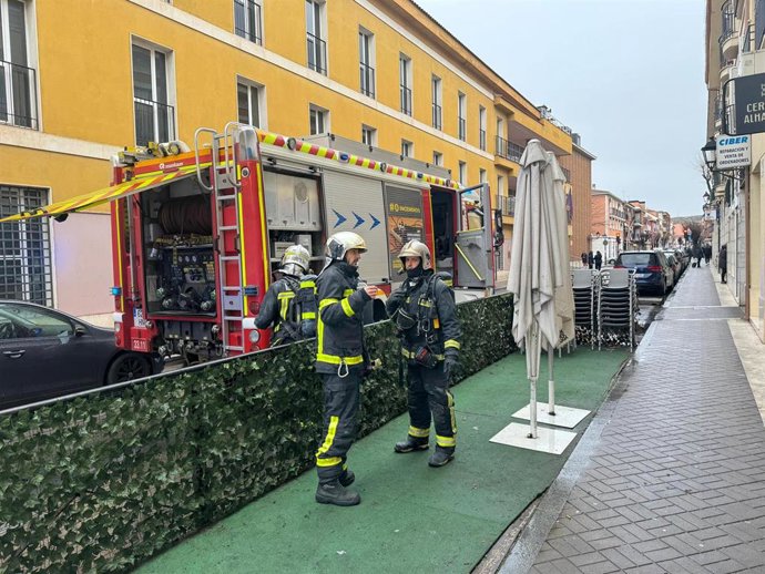 La explosión de una freidora provoca un incendio en un restaurante de Aranjuez, que deja un intoxicado