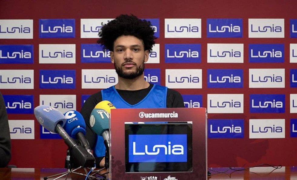Presentación del ala-pívot estadounidense Kaiser Gates con el UCAM Murcia de la Liga Endesa