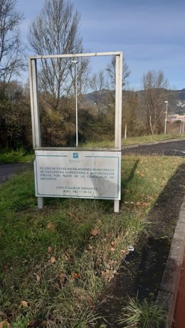Instalaciones deportivas en  Santa Marina de Piedramuelle.