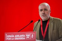 CCOO y UGT avisan de que rechazarán una subida del SMI del 3% si CEOE lo plantea y ven "corta" la de Trabajo