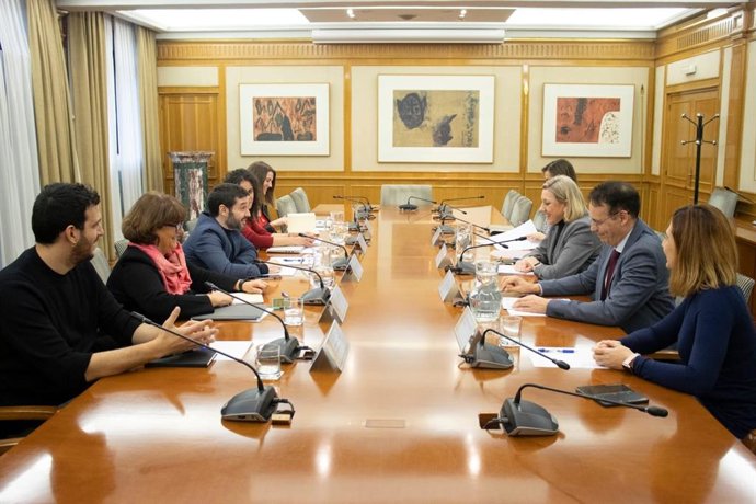 La experiencia de CyL será referencia en la estrategia nacional sobre cuidados de mayores y dependientes en su domicilio.