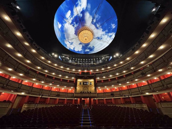 Archivo - El Teatro Real ha diseñado un stand en el que se crea la ilusión estar dentro de su Sala Principal.