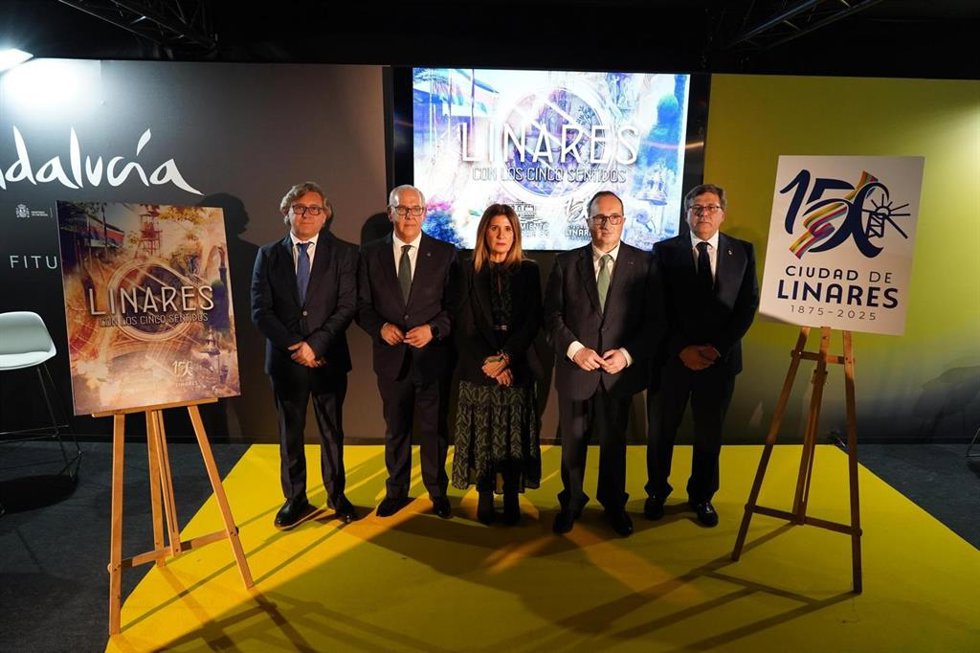 El delegado del Gobierno de la Junta de Andalucía en Jaén, Jesús Estrella, en la presentación de su nueva campaña 'Linares con los 5 sentidos'.