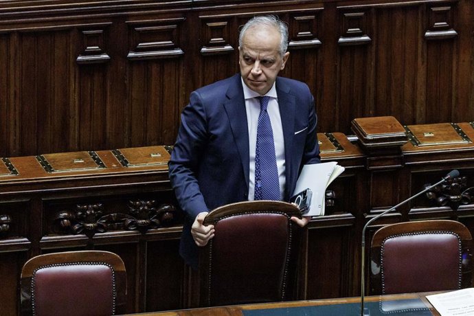 Il ministro dellĂ˘ââ˘Interno Matteo Piantedosi durante il Question time alla Camera dei deputati, Roma, MercoledĂ�Â, 15 Gennaio 2025 (Foto Roberto Monaldo / LaPresse). .Interior Minister Matteo Piantedosi during Question time at the Chamber of deputie