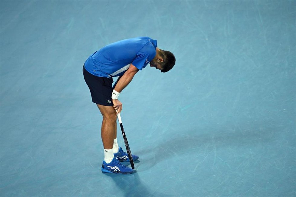El tenista serbio Novak Djokovic durante su cuarto de final del Abierto de Australia 2025 ante Carlos Alcaraz