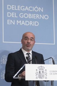 Martín pide a Ayuso que "se deje de películas de espías" cuando su realidad es "una saga de chanchullos y defraudadores"