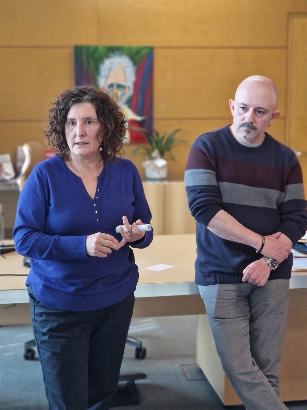 La Viceconsejera de Derechos Ciudadanos, Beatriz González, y el DG de Consumo, Faustino Zapico.