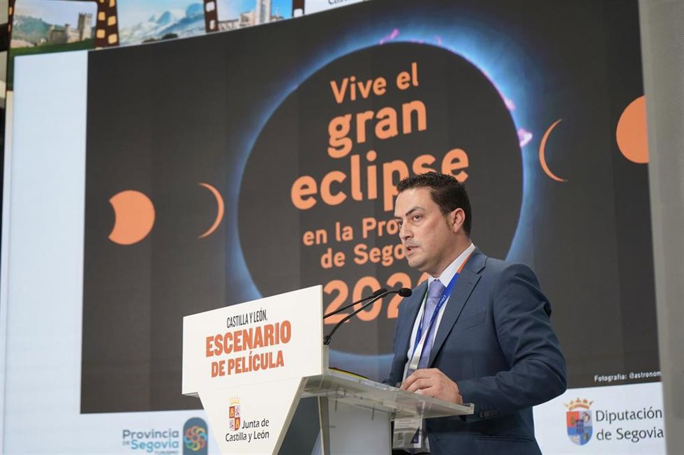 Figueredo durante la presentación de la oferta turística de la Diputación de Segovia.