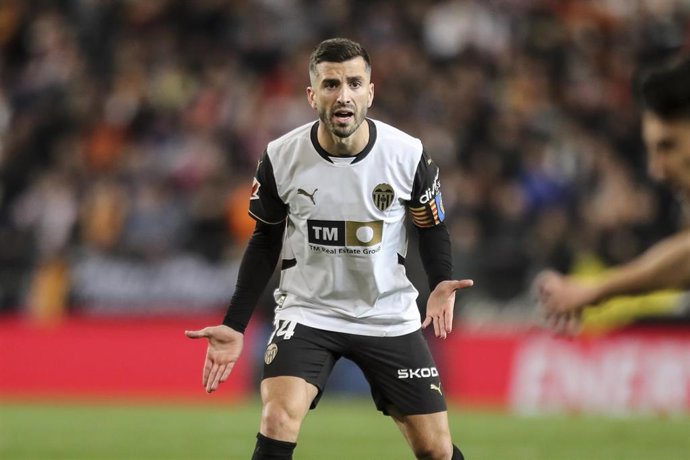 Jose Gaya of Valencia CF gestures during the Spanish league, La Liga EA Sports, football match played between Valencia CF and Real Sociedad at Mestalla stadium on January 19, 2025, in Valencia, Spain.