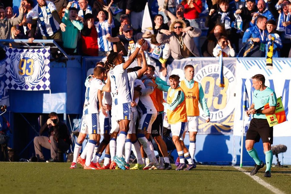 Los jugadores del CD Leganés celebran un gol en Butarque.