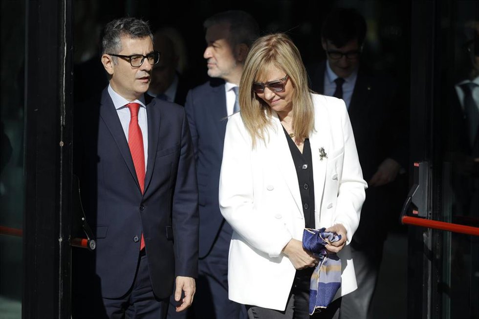 El ministro de la Presidencia, Justicia y Relaciones con las Cortes, Felix Bolaños y la presidenta del Consejo General del Poder Judicial (CGPJ), Isabel Perelló, a su llegada al acto de entrega de despachos de la 73 promoción de la Carrera Judicial, en 