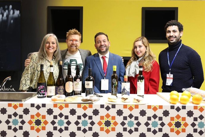 La Algaba promociona en Fitur su oferta de turismo activo, patrimonio y gastronomía