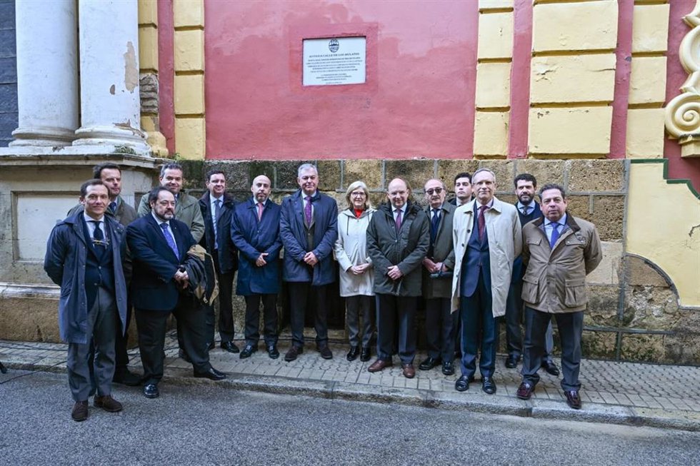 Placa conmemorativa de la antigua calle de Los Mulatos