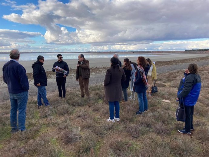 Una delegación de Paraguay visita varios humedales en España para diseñar políticas para proteger estos ecosistemas.