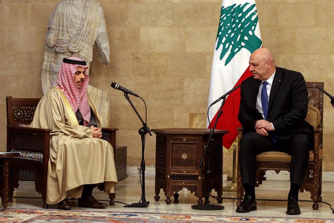 January 23, 2025, Baabda, Baabda, Lebanon: Saudi Foreign Minister Prince Faisal bin Farhan (L) meets Lebanese President Joseph Aoun in Baabda palace southeast of Beirut. Prince Bin Farhan became the most senior Saudi Arabian official to visit Beirut in mo