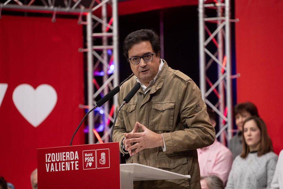 Archivo - El secretario general del PSOE de Madrid, Óscar Lopez.