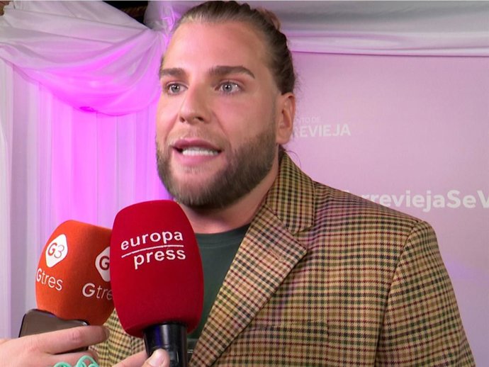 Eduardo Navarrete ha organizado una fiesta para promocionar Torrevieja en el marco de Fitur