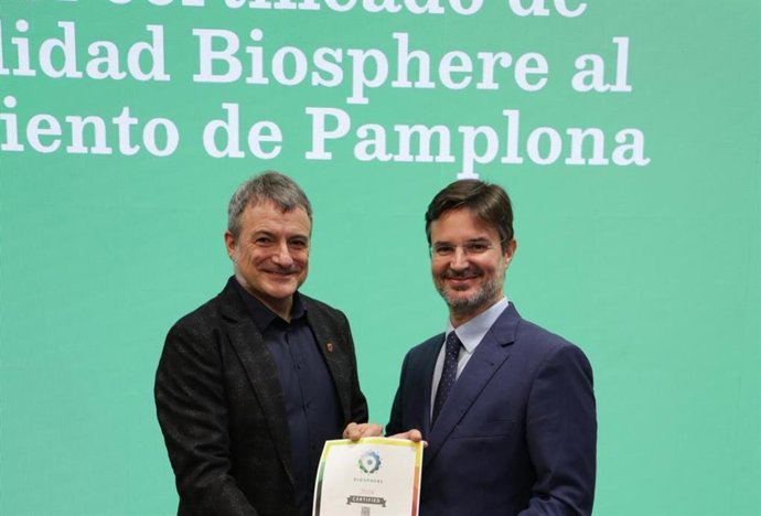 Pamplona recibe en Fitur el certificado Biosphere por "su compromiso con la sostenibilidad"