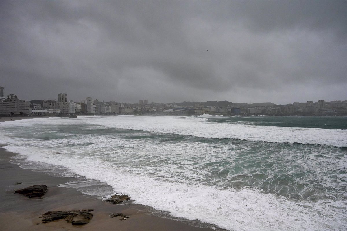 AEMET avisa de la llegada de una nueva borrasca el domingo, que dejará vientos huracanados y lluvias generalizadas