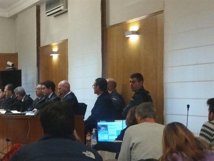 Archivo - Familiares de Paloma y su hija India intentan linchar en Valladolid al autor del doble crimen en pleno juicio