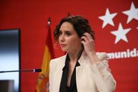 Ayuso pide al Gobierno "humildad" para hablar con el PP sobre pensiones y revalorizarlas "de manera inmediata"