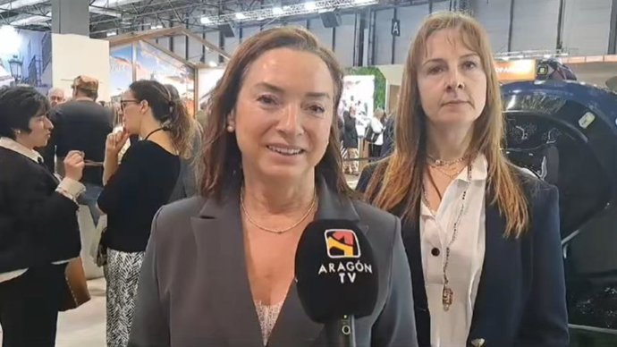 La diputada de VOX en las Cortes de Aragón, Carmen Rouco, en Fitur.