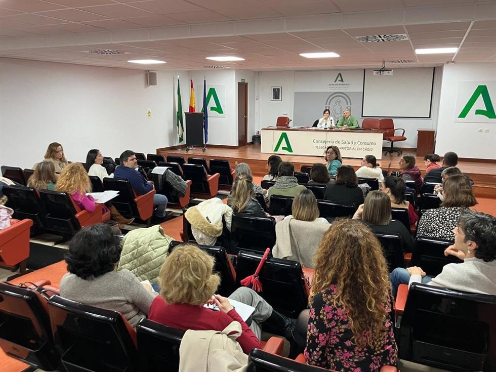 Reunión de la Unidad de Gestión Clínica de Salud Mental de Cádiz y San Fernando.