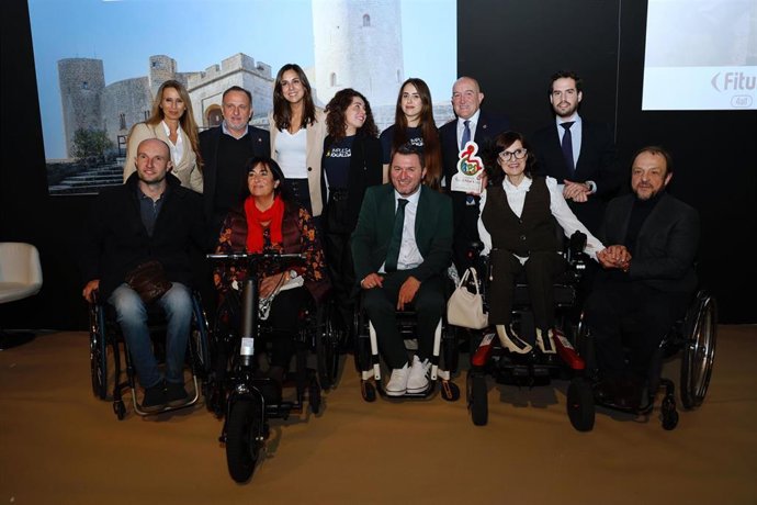 Entrega del premio 'Fitur4all' al Ayuntamiento de Valladolid como "destino más inclusivo".