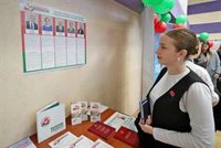 Lukashenko aspira a otros cinco años de mandato en un teatro electoral sin garantías