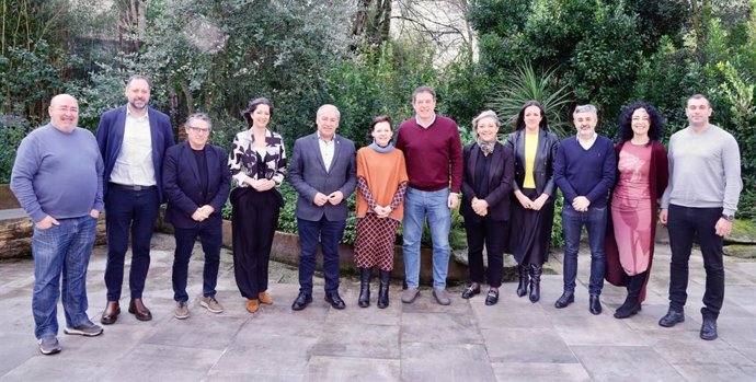 El secretario xeral del PSdeG, José Ramón Gómez Besteiro, en las jornadas de 'Diálogo con Raíz', en Lugo.