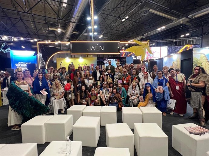 La provincia de Jaén muestra al público general en Fitur "la singularidad" de distintos eventos culturales y turísticos.