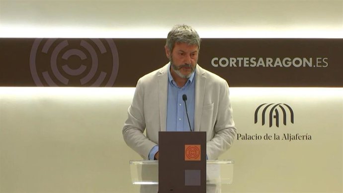 Archivo - El diputado del PP Gerardo Oliván, en imagen de archivo. 