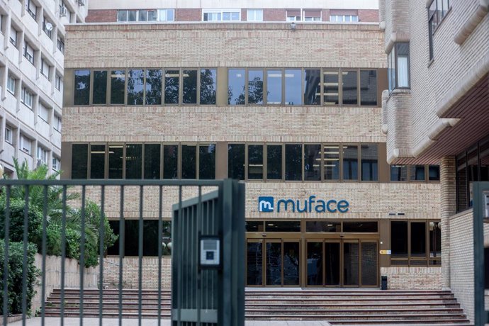 Archivo - Fachada de un edificio de Muface, en Paseo de Juan XXIII, a 11 de octubre de 2024, en Madrid (España). El Consejo de Ministros ha aprobado la licitación del concierto de Muface para los años 2025-2026 con una subida en la prima del 17,12%, por e