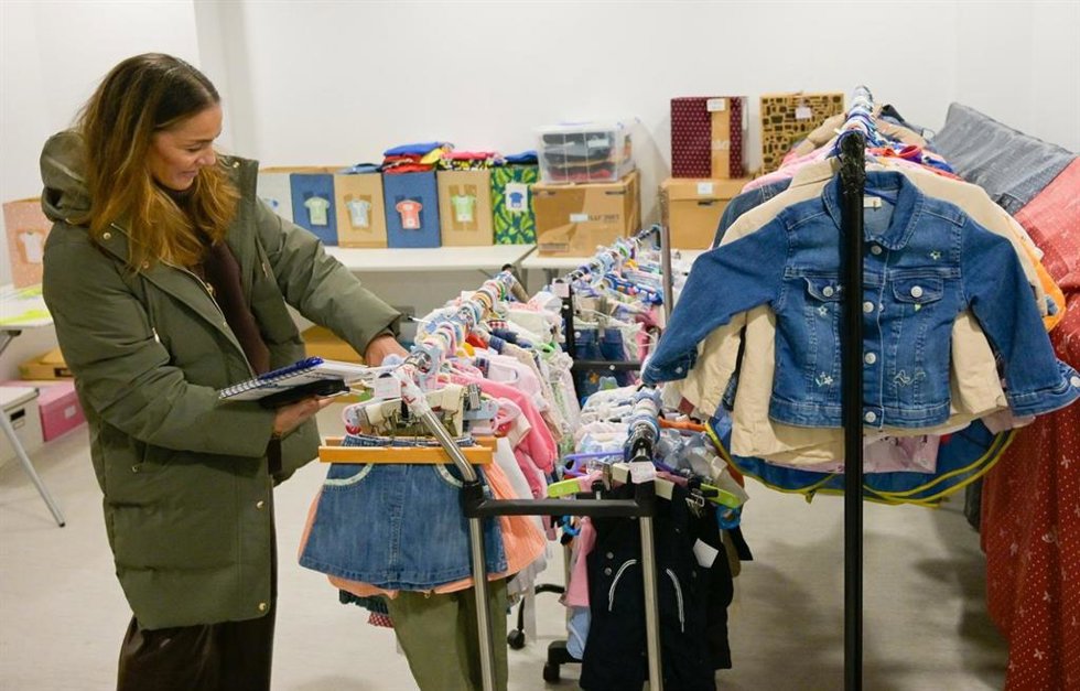Proyecto 'Entrepeques' de donación de ropa y enseres para niños