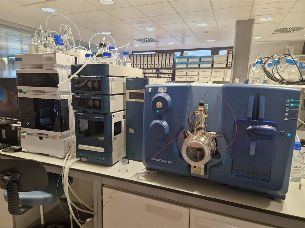 El HUCA participa en un proyecto genómico financiado con 2,4 millones del Carlos III para ampliar el cribado neonatal.