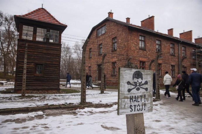 Imagen de archivo del campo de concentración y exterminio de Auschwitz-Birkenau en Oswiecim, Polonia.