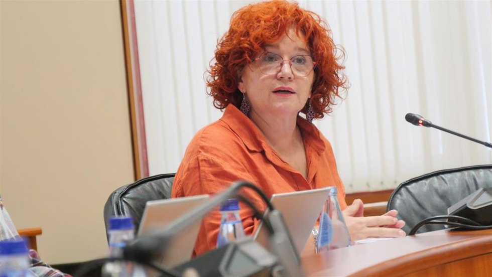Archivo - La diputada del BNG Montse Prado en una intervención en el Parlamento.