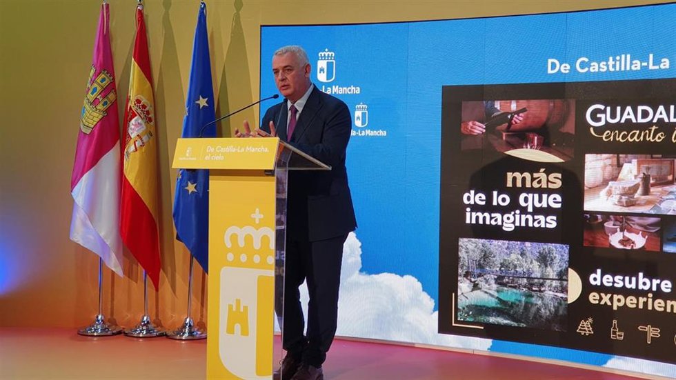 El presidente de la Diputación de Guadalajara, José Luis Vega, en Fitur