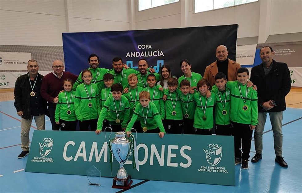 El Puerto acoge las finales de fútbol sala de la Copa Andalucía de selecciones provinciales benjamín y alevín.