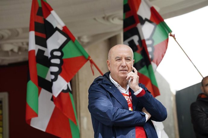Archivo - El secretario general de UGT en Euskadi, Raúl Arza